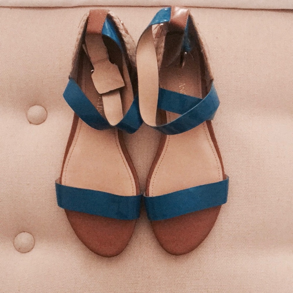 Enzo Angiolini New Flat Sandals